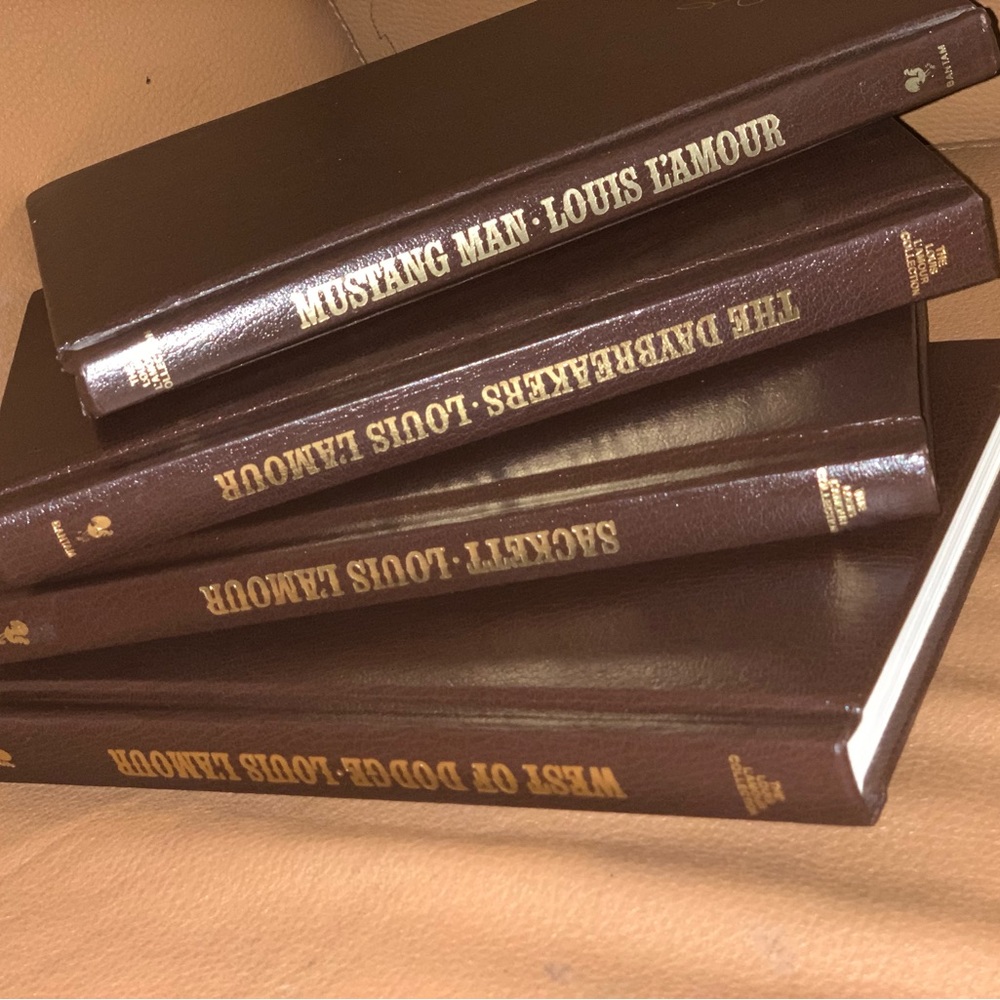 Bantam Books Leather bound Collection - Picture 2 of 5